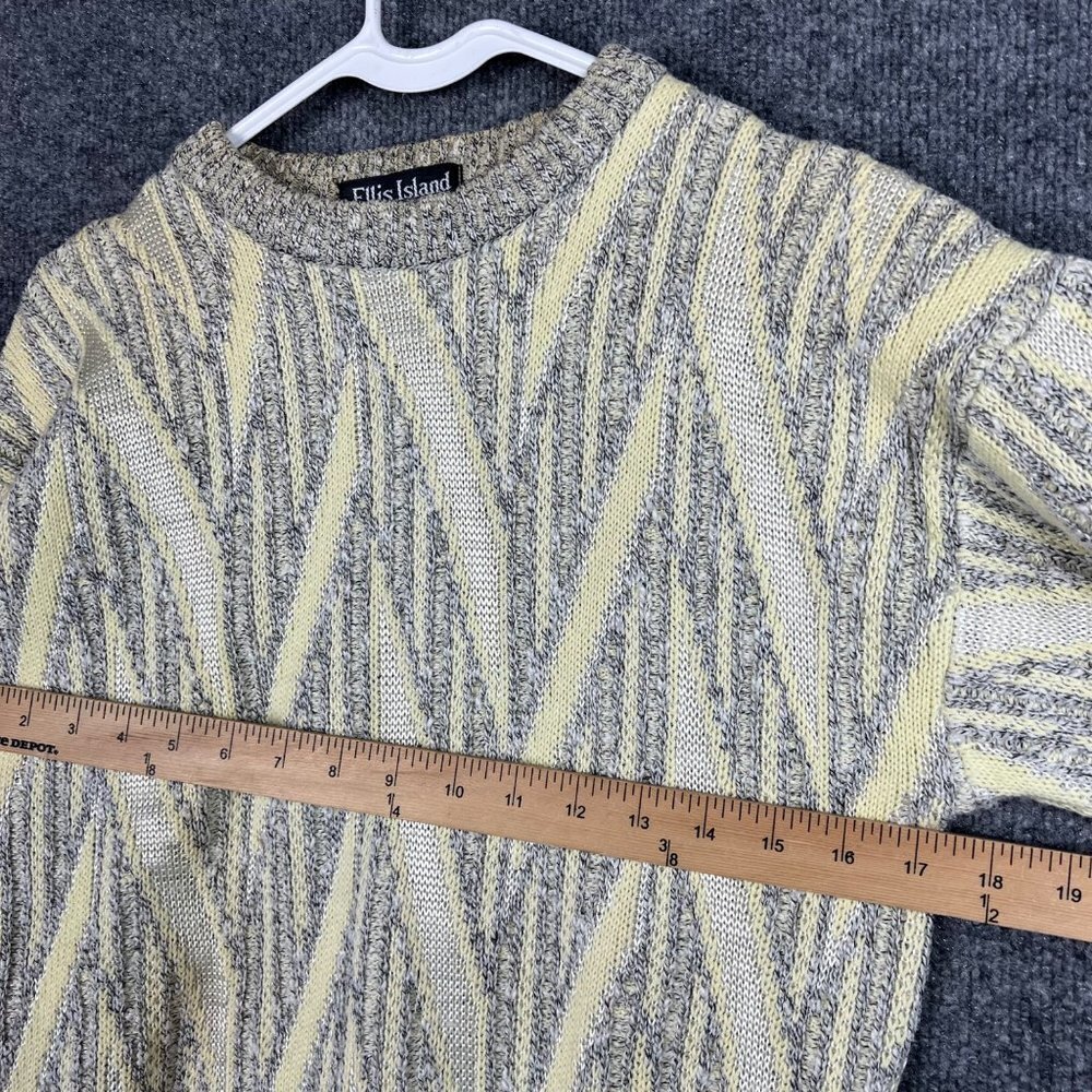 Women's Cream and Gray Sweater - Picture 4 of 9